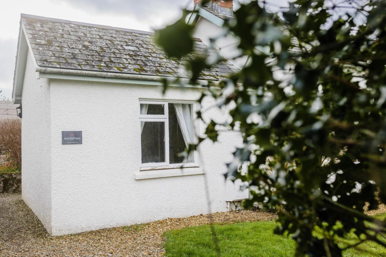 May Tree Cottage Manorbier 5 Mins From The Beach Sleeps 4 Eksteriør billede